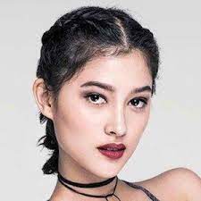 สิรินยา วินศิริ), is a thai model, actress and beauty pageant titleholder. Maureen Wroblewitz Age Height Weight Birthday Agecalculator Me