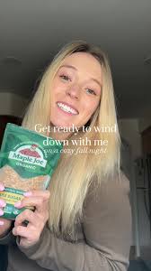 And as the days grow cooler, imagine cozying up with a warm cup of tea  sweetened with our Organic Maple Sugar Chunks. The ultimate touch for a  serene chillout moment.