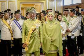 Birthday of spb yang di pertuan agong in malaysia in 2021 office. Raja Permaisuri Agong Opens Up On Being Queen Her Courtship With Sultan Abdullah And Johor Pahang S Royal Ties Malaysia Malay Mail