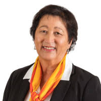 Naomi Gray — Reviews & Property Sales