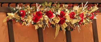 Whether you are looking for diy christmas table decor or some crafty do it yourself ideas for your mantle during the holidays, this pinecone and berry is a diy christmas centerpiece you want to make for your display. Christmas Centerpieces Holiday Season Flowers Buffalo Wedding Florist