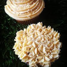 Creme Au Beurre Caramel Pour Cupcake Du Sucre En Jupon Creme Au Beurre Caramel Creme