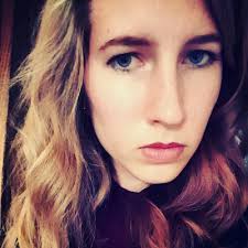 Tessa Schultz (@blue_tesseract)