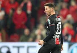 Lucas alario by messicabj (fi) with 336 reads. 90plus Volland Archive Fussball International Serios Kompakt