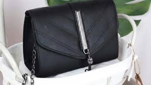 Beli produk tas selempang pria original terbaru, terbaik dan terlengkap. Tas Selempang Wanita Branded Termodis Kekinian Dan Casual Harapan Rakyat Online