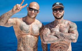 Dj slava first & fisher + nap! Bratuha Timati Dognal Dzhigana Po Kolichestvu Tatuirovok I Obemu Myshc Moskovskie Novosti Moskovskij Biznes Portal