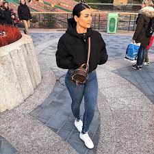Get Into This Style On Instagram Who Else Loves A Causal Slay Holt Meg Follow Geti Winter Fashion Outfits Teenage Fashion Outfits Everyday Outfits