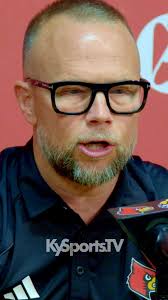 Experience a memorable moment from the 2025 Juneteenth Gala in  Campbellsville, Kentucky, as Milt Barnes delivers a heartfelt speech  honoring the legacy of Clem Haskins. Barnes, who coached as an assistant  alongside