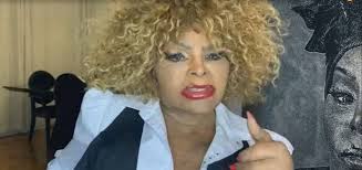 EX- DANÇARINA DO TCHAN JOYCE MATTOS LANÇA CARREIRA MUSICAL NO PAGODE BAIANO 