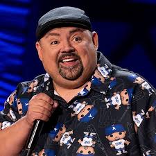 Disney+'s The Santa Clauses Season 2 Just Added A Stand-Up Fave Who's Sold  Out Bigger Venues Than Tim Allen