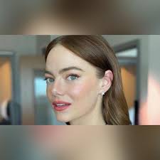 Emma Stone is “dissatisfied”...what does that have to do with her name?