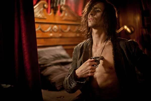 Only lovers left alive sees ancient vampires after meaning in a decaying  world - Socialist Worker