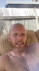 See all 800+ of you 🤪🤣 tomorrow (Saturday 16th August) 10.15am, @everyone  @highlight, #runningclub #RunningCommunity #consistency #loveothers