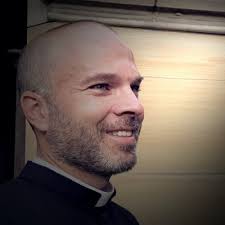 Fr. Billy Daniel (@frbillydaniel)