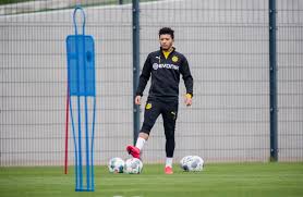 Their career paths have been distinctly different, however, with sancho at watford, manchester city and now borussia dortmund. Jadon Sancho Back In Borussia Dortmund Training As Man Utd Target Eyes Bundesliga Return Irish Mirror Online