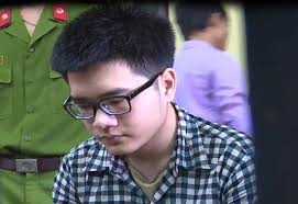 Tử hình kẻ giết bạn đồng tính, phân xác phi tang