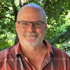 Derrick Tackett's Instagram, Twitter & Facebook