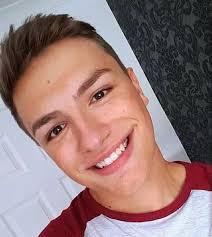 Meet Gladys Duffy, Drag Idol Newcastle's new champion after tightest final  to date