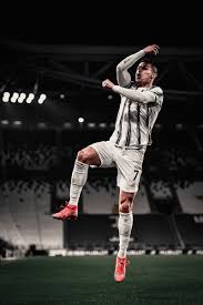 Hardy sandhu hd photos, images free download. Juventus Hq On Twitter Cristiano Ronaldo Wallpaper Juvecrotone Jhqwall Were You Convinced Last Night