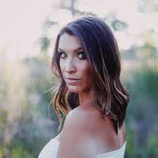 On november 18, 2017, he married his girlfriend, jessica bolton, in scottsdale, az, in front of family and friends in a lavish wedding ceremony. Jessica Bassitt Jgbolton Twitter