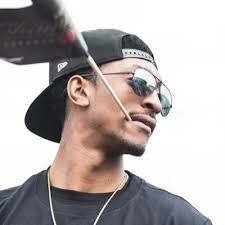 Janell Thomas (@changeagentJT)