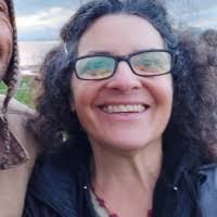 Julia Pastore's Instagram, Twitter & Facebook