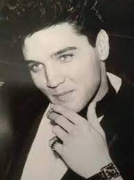Elvis recorded love me tender for a movie he was set to star in originally titled the reno brothers. the song became such a huge hit that the film was retitled to love me tender to capitalize on the. Pin Auf Elvis World The Elvis Presley Universe