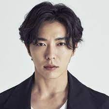 My men's 90's hairstyles was hot. The Curtains Hairstyle
