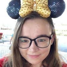 Danielle Kushner (@DVKushner)