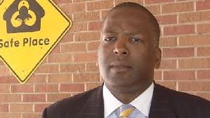 Benjamin speaks to police about crash