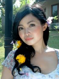 Hasil gambar untuk CANTIK INDO