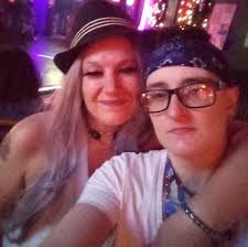 Custom semi hollow bass guitar options