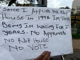 Hundreds of Soweto residents march to Morero's office demanding RDP houses