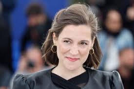 Carla Simón cierra su brillante trilogía familiar con 'Romería', su  historia y la de mucha gente