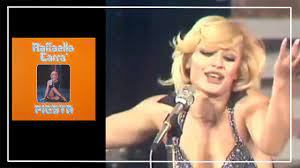 Fiesta qué fantástica, fantástica esta fiesta esta fiesta en la que descubrí su amor fiesta, qué fantástica, fantástica esta. Raffaella Carra Fiesta Italian Version Edit Youtube