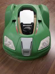 Pin Von Paul V Auf Automower Rasenroboter Rasenmaher Roboter Rasenmaher Roboter Rasenroboter Roboter