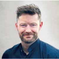 Brad Smale's Instagram, Twitter & Facebook