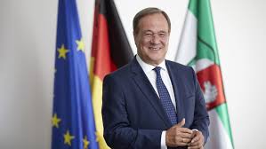 He currently serves as one of five deputy chairmen of the christian democratic union of germany (cdu) and head of the party in germany's most populous state, north. Armin Laschet Das Landesportal Wir In Nrw
