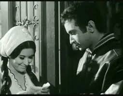 نور الشريف وسعاد حسني من فيلم زوجتي والكلب historical figures photo couple photos