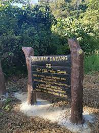 Pendakian gunung prau bisa melewati banyak jalur pendakian yang paling banyak digunakan adalah jalur patak benteng kamu bisa mencobanya untuk melihat puncak. Wikiloc Wang Gunung Perlis Trail
