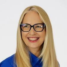 Great to be part of the celebration at HSBC HQ for HK's biggest card launch  of 2021. Usually the lawyers are forgotten as soon as the contract is  signed but not this