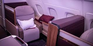 Qatar airways offers a ground experience of tremendous quality for their most esteemed passengers in the form of the al safwa first class lounge in doha. Qatar Airways A380 First Class Nach Frankfurt The Travel Happiness