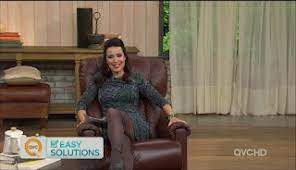 I love traveling with my family, decorating my house and all things beauty! Smvujjou9legtm