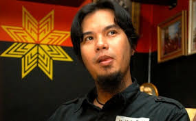 Dirgahayu Ahmad Dhani Yang Ke-49