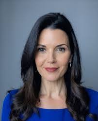 Rowena Weaver's Instagram, Twitter & Facebook