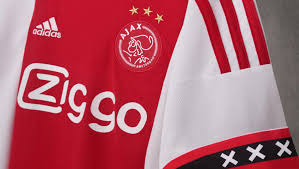 Ajax tactical is your complete solution to modern pre and post apocalyptic survival in today's uncertain world. Oficial Afc Ajax Adidas 15 16 Kits Todo Sobre Camisetas
