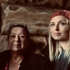 Ghost hunters 'hear woman saying goodbye'