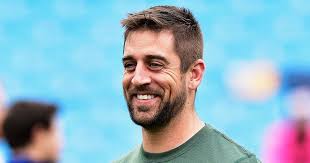 Aaron rodgers nfl quarterback green bay packers. Aaron Rodgers And Pat Mcafee Make Massive Announcement On Live Show Essentiallysports
