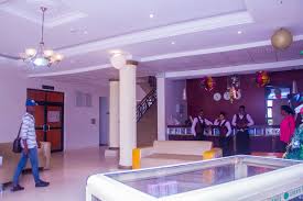 2026 年10 家伊洛林最佳酒店- Tripadvisor