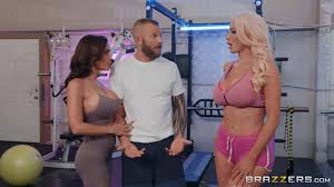 Sweetidna dildo alone fun